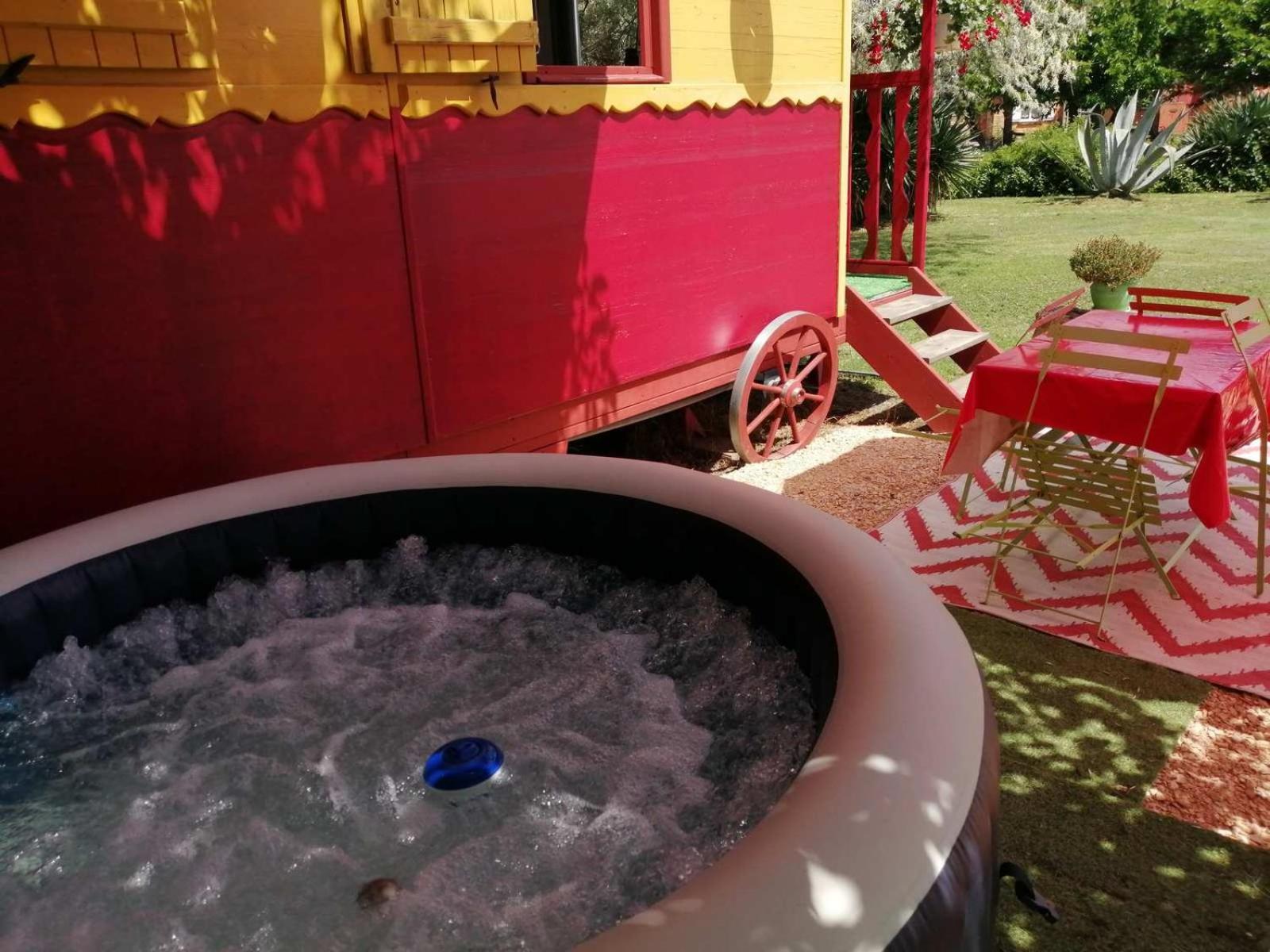 MAS MAURANE-Roulotte avec SPA privé Tarascona Esterno foto